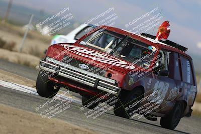 media/Sep-28-2025-24 Hours of Lemons (Sun) [[5dfe0e5f6e]]/9am (Star Mazda)/